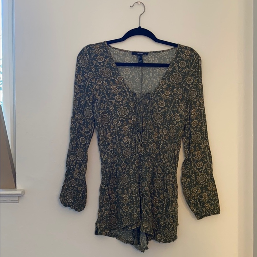 Adorable romper!